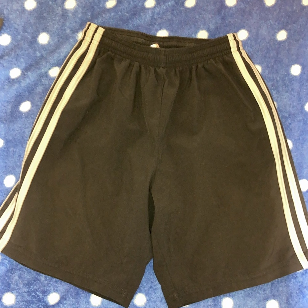 Youth adidas soccer shorts black with gray stripes - size M